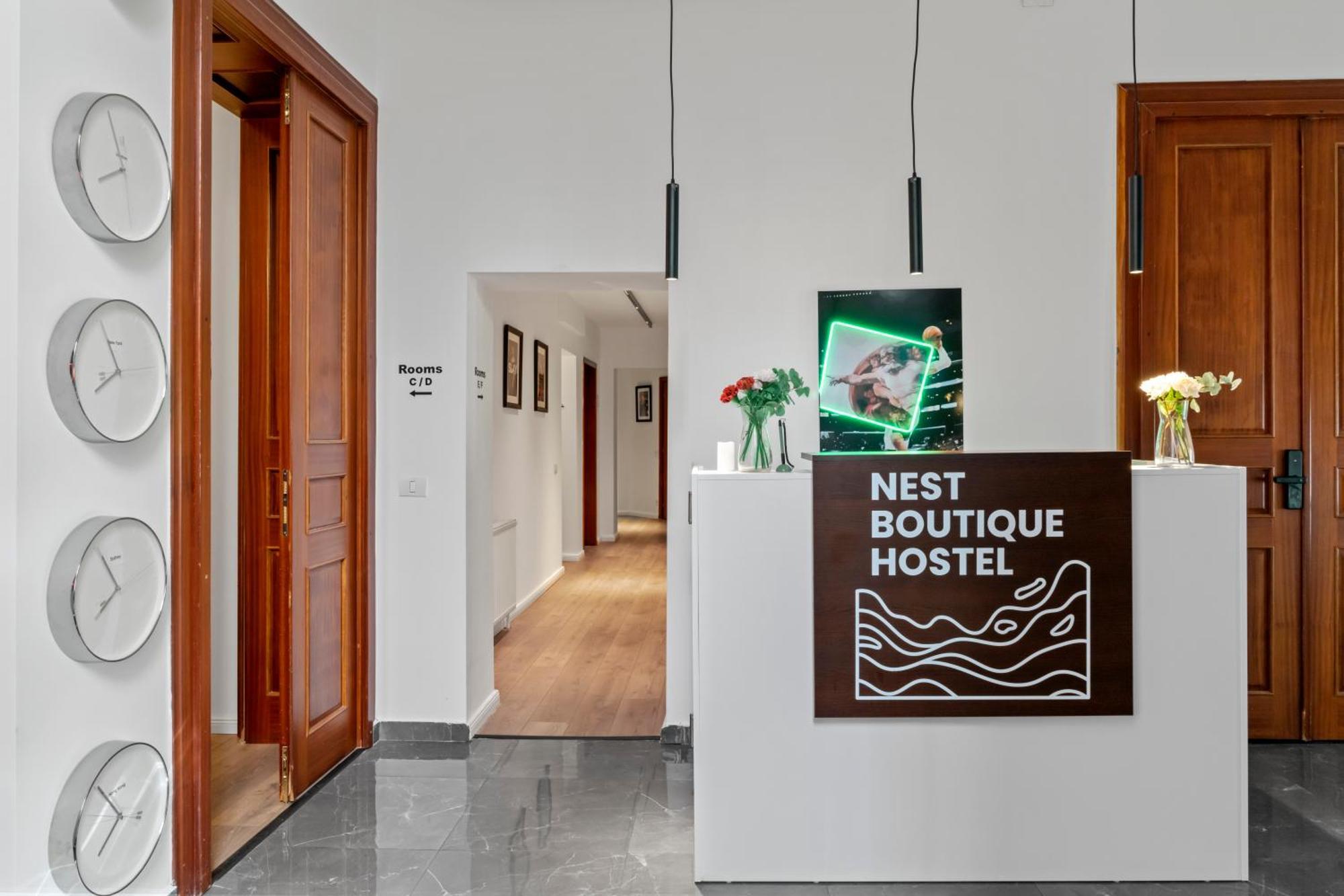 Nest Boutique Hostel Bukares Bagian luar foto