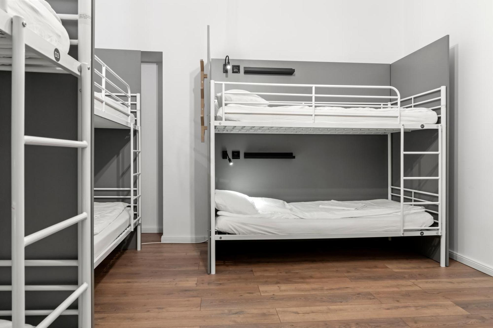 Nest Boutique Hostel Bukares Bagian luar foto