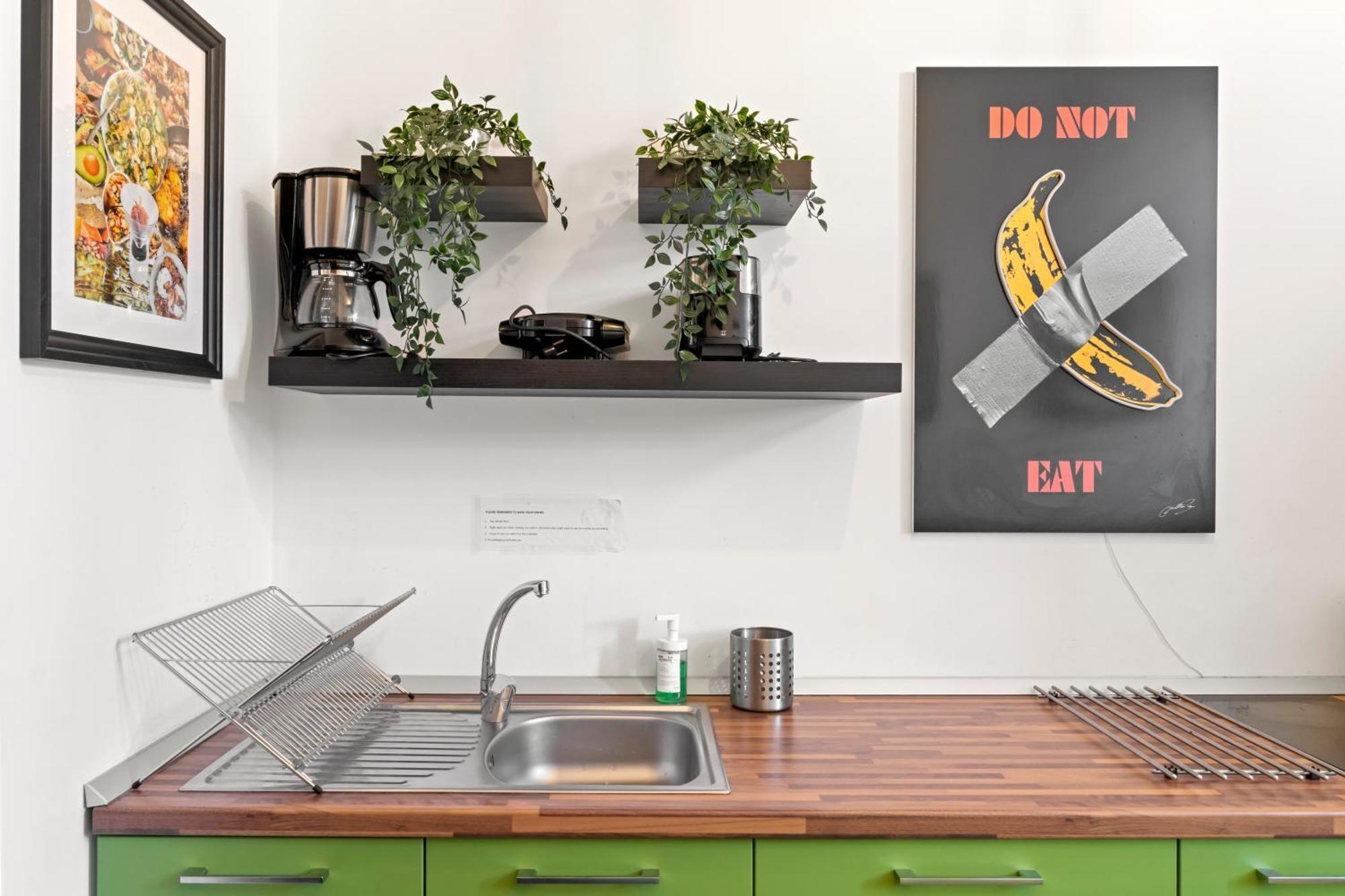 Nest Boutique Hostel Bukares Bagian luar foto